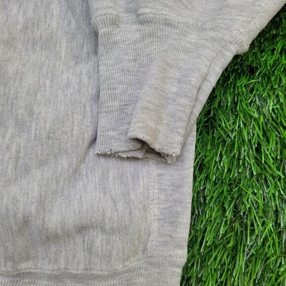 Vintage Champion Sweatshirt L/XL 21x26 Reverse-Weave - Picture 12 of 15